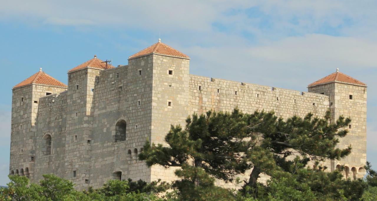 Guesthouse Donko 1 & 2 Senj  Exterior photo